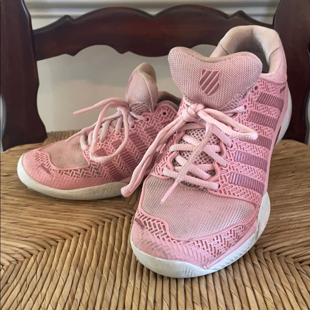 Kswiss tennis shoes